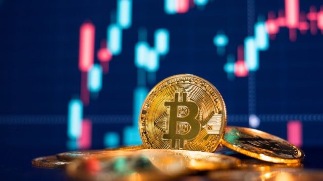 criptomoedas que valem a atenção por estarem com taxa de financiamento negativas, entenda